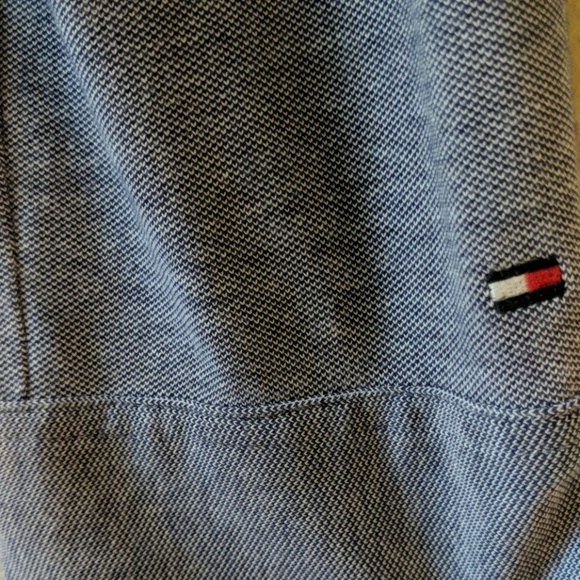 Tommy Hilfiger Button Down - Picture 3 of 3